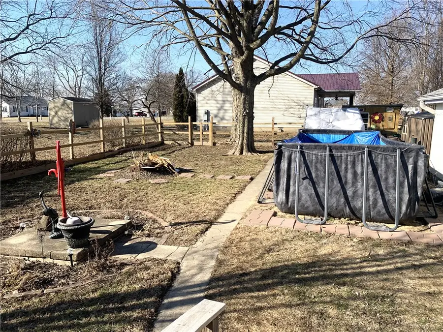 203 Mary Avenue, Rosamond, IL 62083 - #3