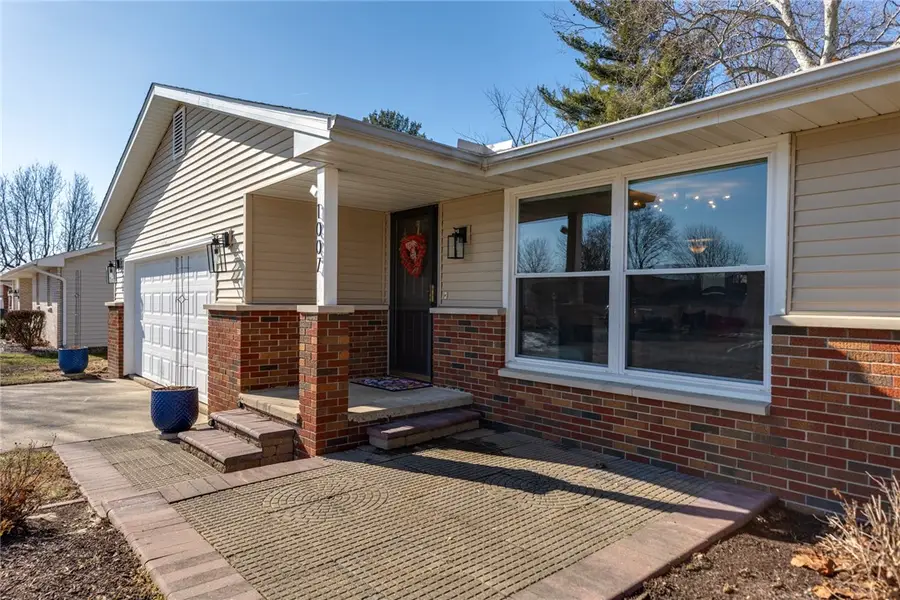 1007 Koester Drive, Effingham, IL 62401 - #3