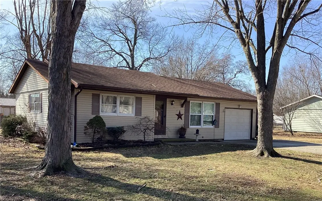 107 Chaparral Street, Watson, IL 62473 - #1