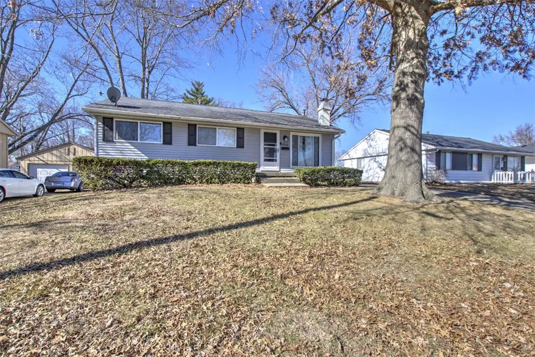 1921 S Windsor Road, Decatur, IL 62521 - #1