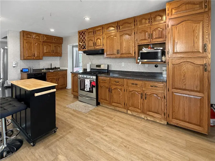 5555 Thrush Avenue, Decatur, IL 62521 - #3