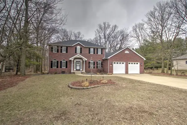 330 Secretariat Place, Mt Zion, IL 62549