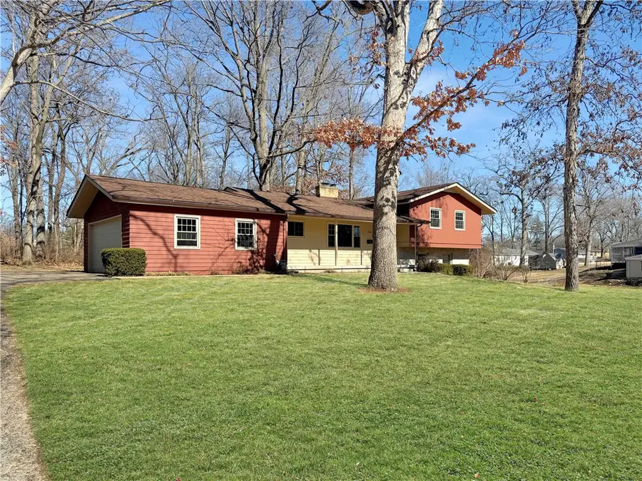 3280 E Oakwood Avenue, Decatur, IL 62521 - #2