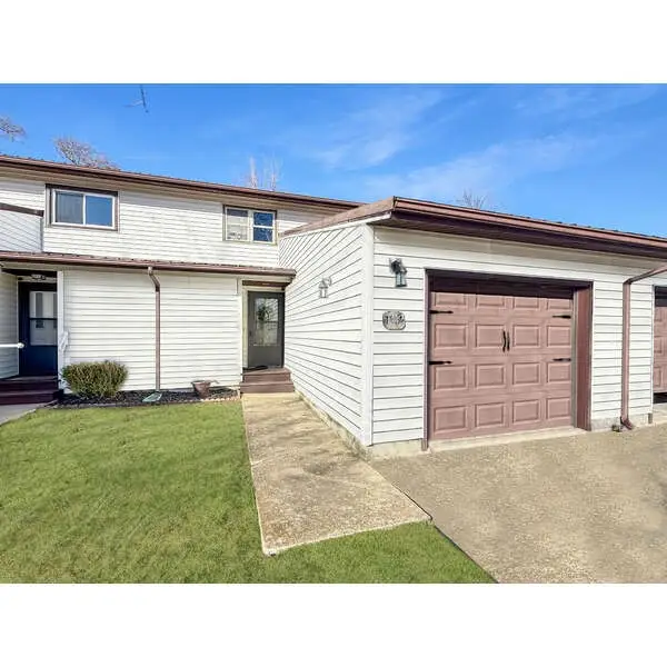 1412 S Shores, Sullivan, IL 61951 - #1