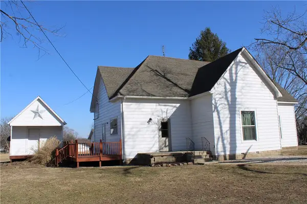 408 E North 1st Street, Herrick, IL 62431