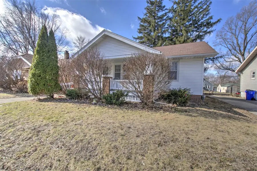 947 N Hill Avenue, Decatur, IL 62522 - #2