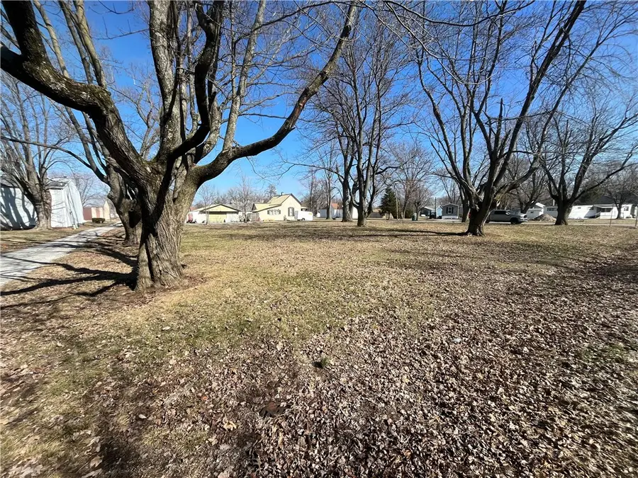 705 2nd Street, Casey, IL 62420 - #3