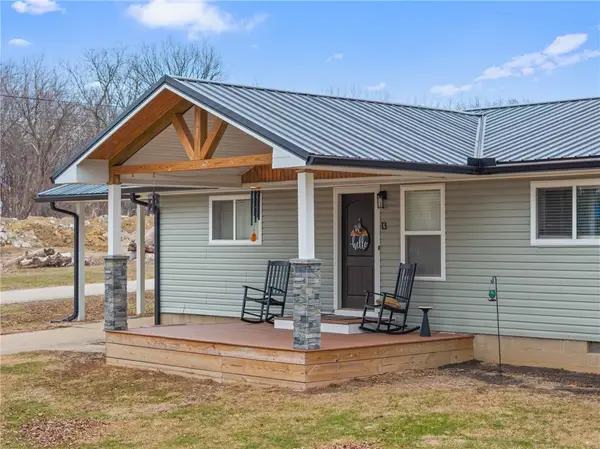 13 Shore Drive, Paris, IL 61944