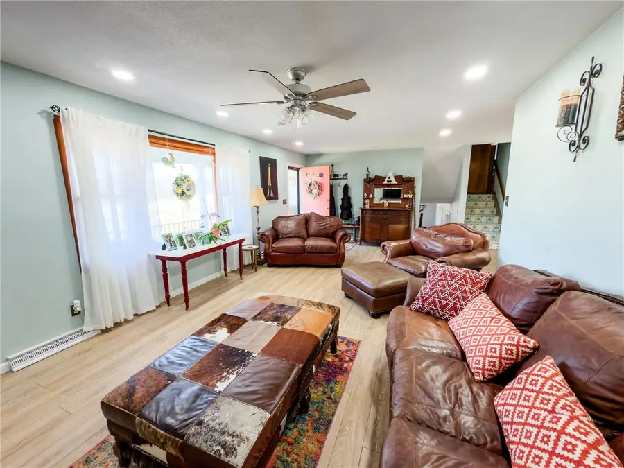 10367 N 330th Street, Casey, IL 62420 - #2