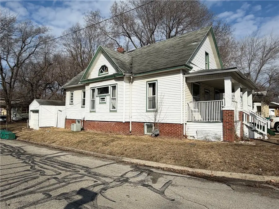 1045 N Monroe Street, Decatur, IL 62522 - #2