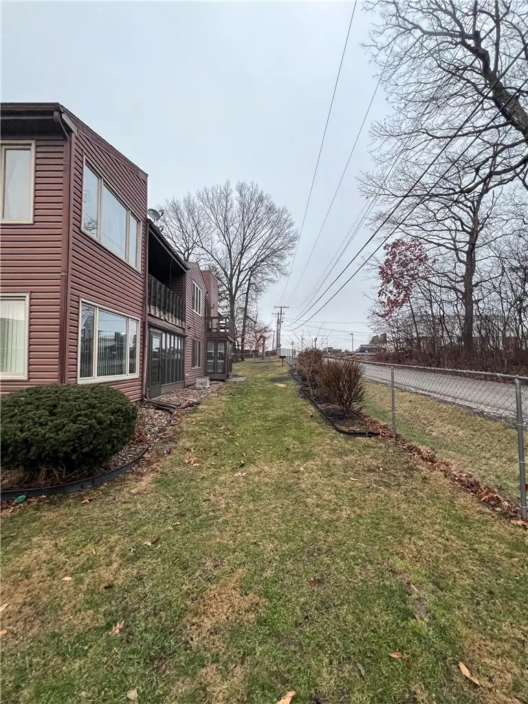 29 Shorewood S Drive, Danville, IL 61832 - #3