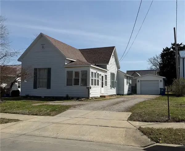309 N Range Street, Oblong, IL 62449