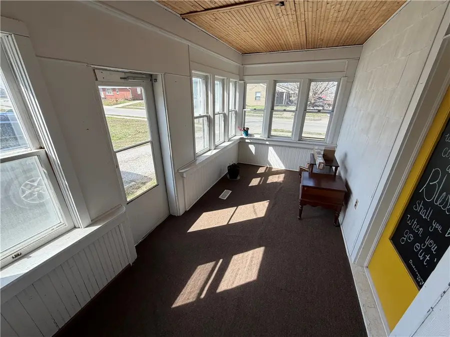 309 N Range Street, Oblong, IL 62449 - #3