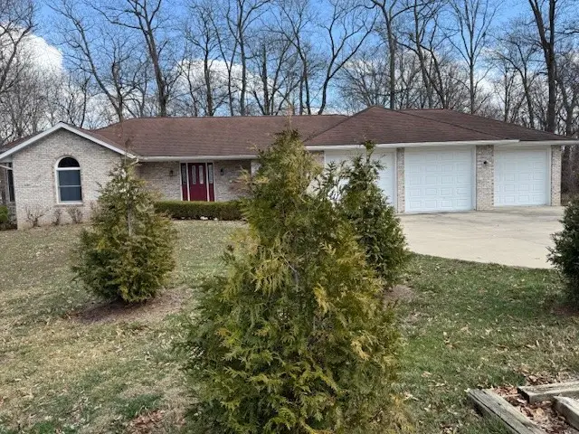 1110 S 2nd Street, Effingham, IL 62401 - #1