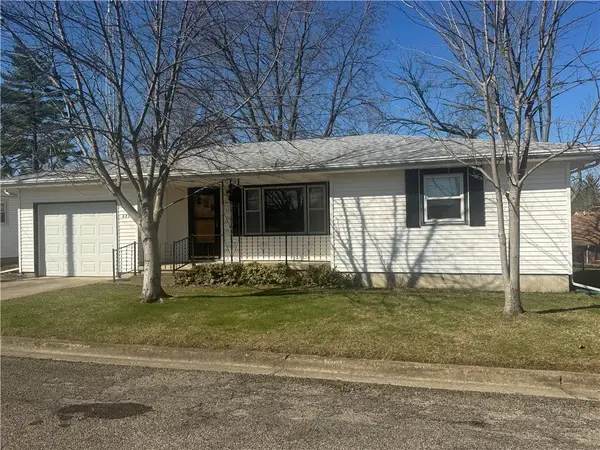 627 Hannah Avenue, Paris, IL 61944