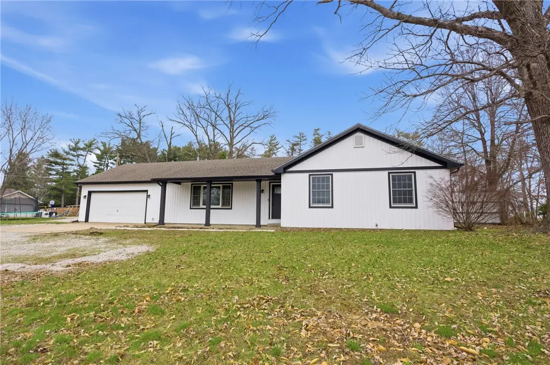 1097 County Road 700n, Toledo, IL 62468 - #1