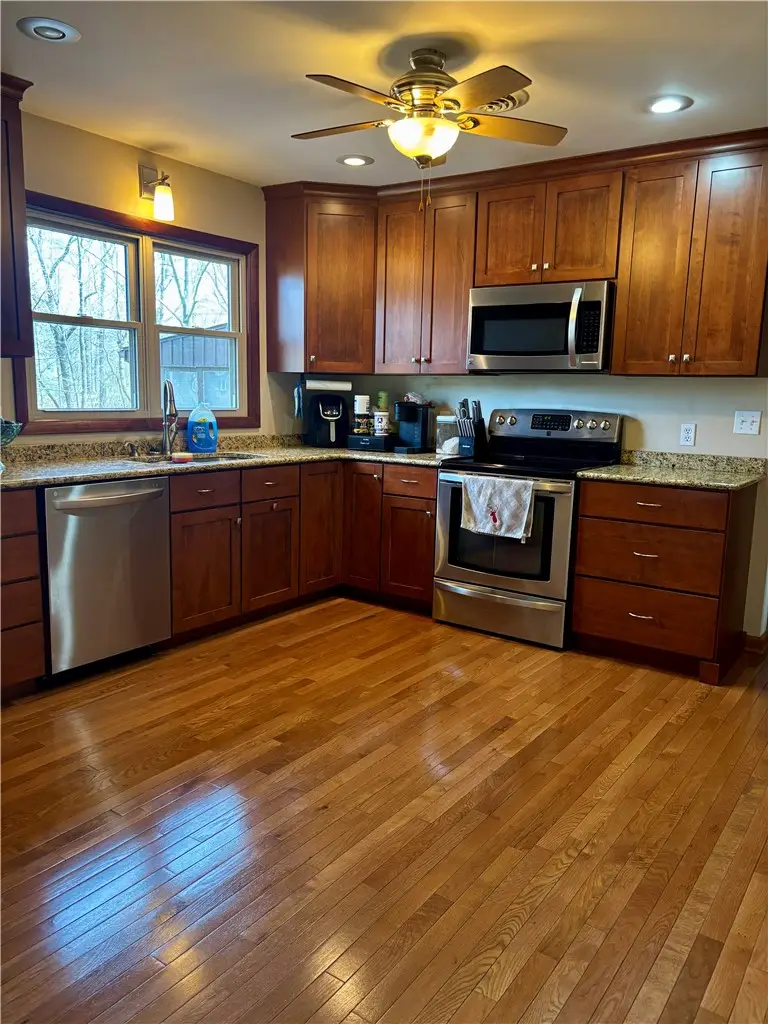 805 Hickory Drive, Newton, IL 62448 - #2