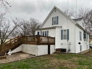 405 N Maple Street, Stonington, IL 62567 - #3