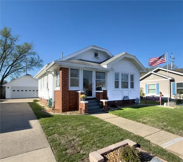 805 W Saint Anthony Avenue, Effingham, IL 62401