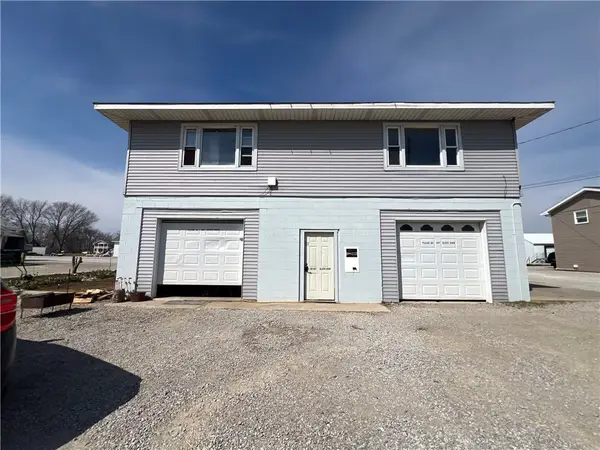 4 W Ashmore Street #A, Ashmore, IL 61912