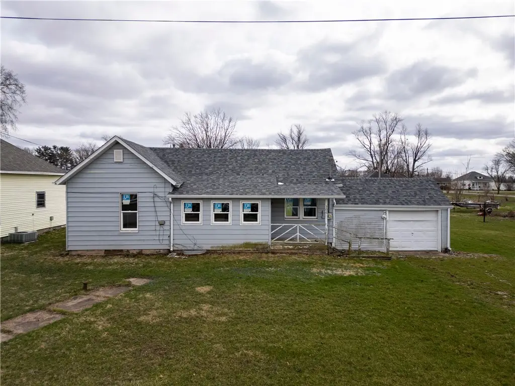 106 W South Street, Bismarck, IL 61814 - #1