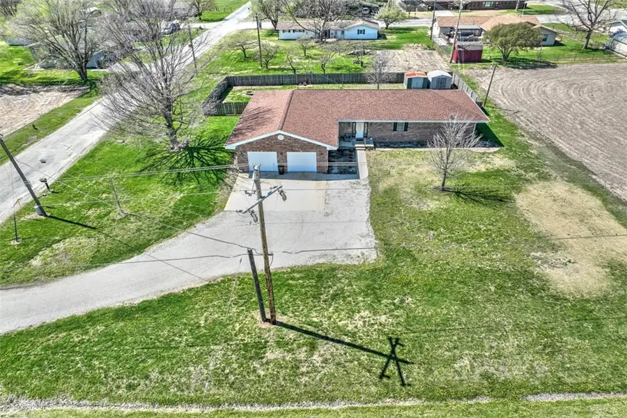 100 Beaman Drive, Illiopolis, IL 62539 - #2