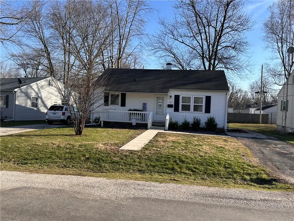 117 Macarthur Boulevard, Pana, IL 62557 - #1