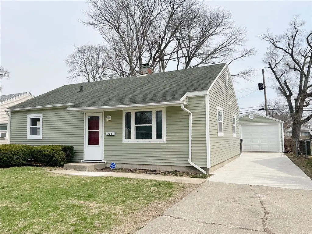 225 Edwards Street, Danville, IL 61832 - #1