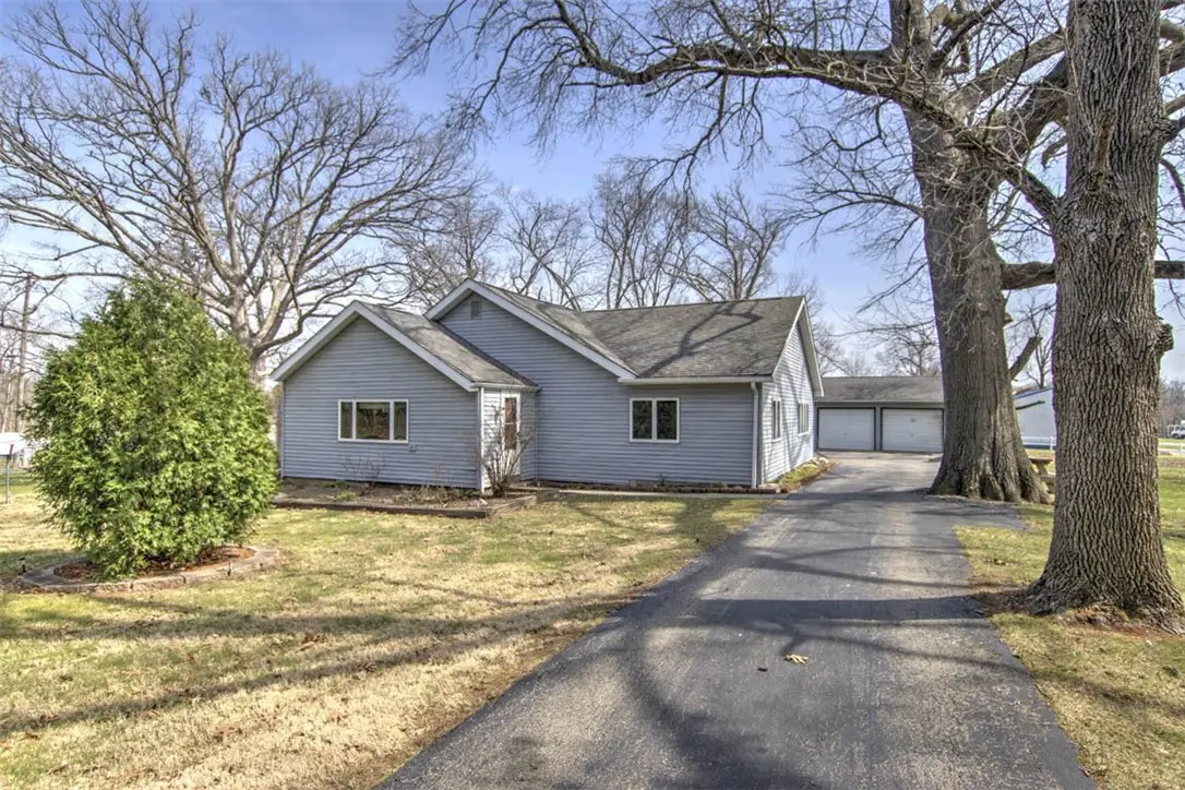 2340 S Taylorville Road, Decatur, IL 62521 - #1