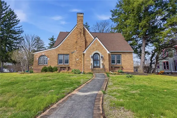 850 6th Street, Charleston, IL 61920