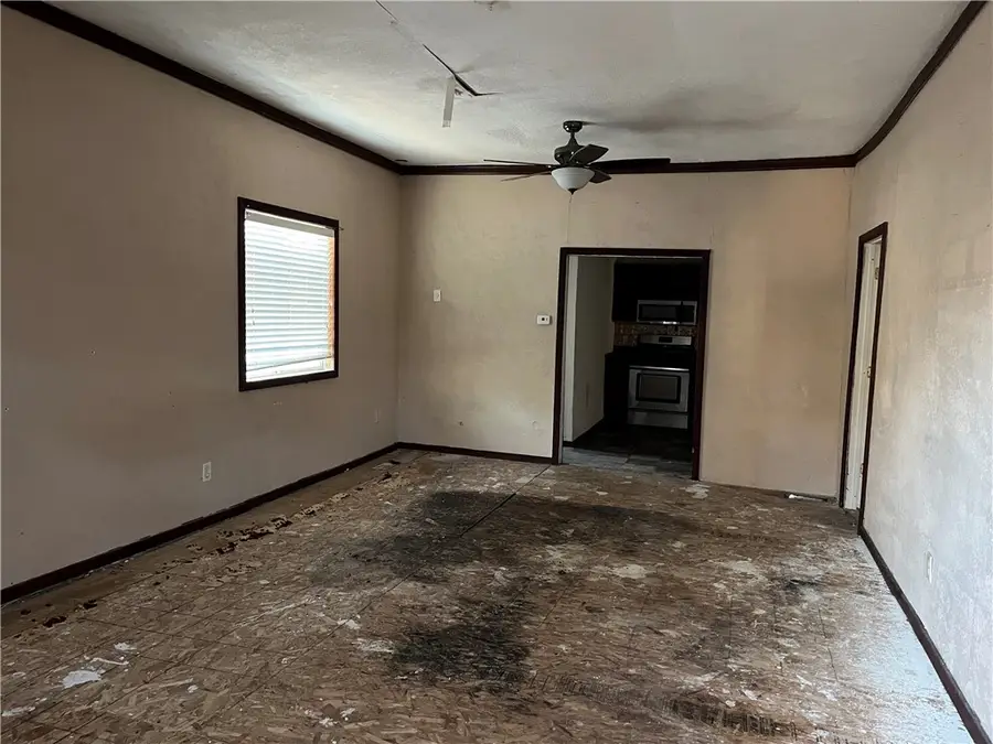 527 Boyd Street, Decatur, IL 62522 - #2