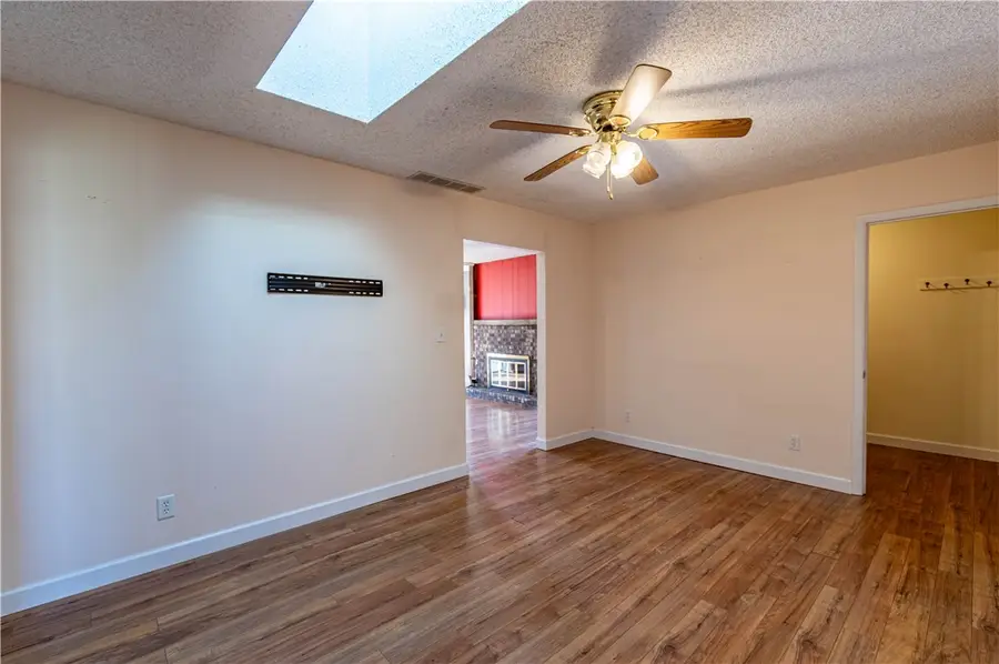 850 Kirk Drive, Mount Zion, IL 62549 - #3