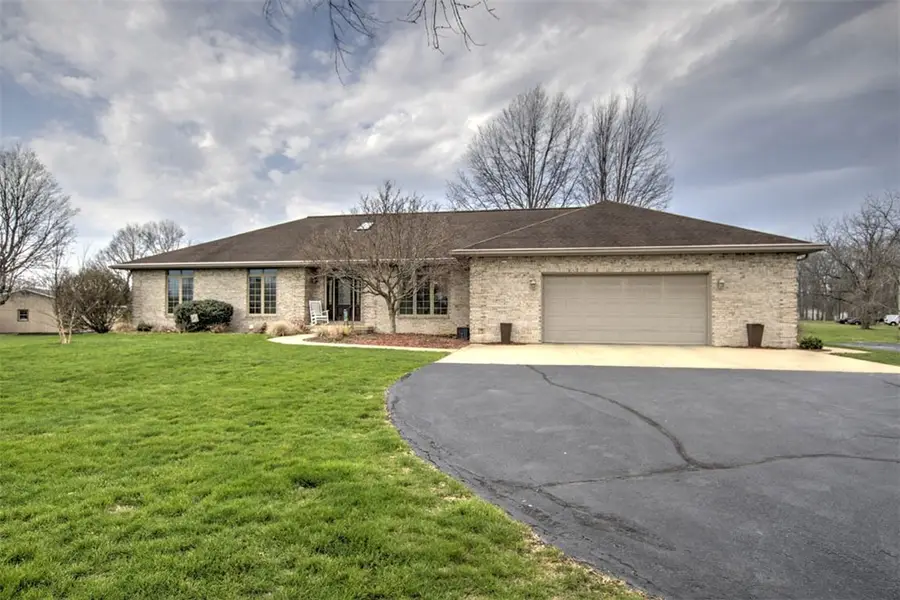 2731 S Taylor Road, Decatur, IL 62521 - #2