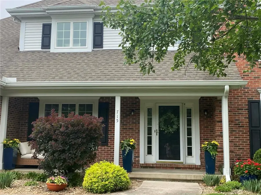 715 W Coolidge Avenue, Charleston, IL 61920 - #2