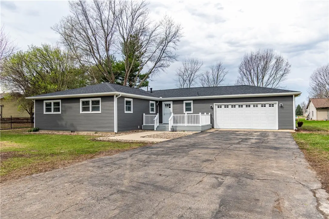 1189 Country Club Road, Sullivan, IL 61951 - #1