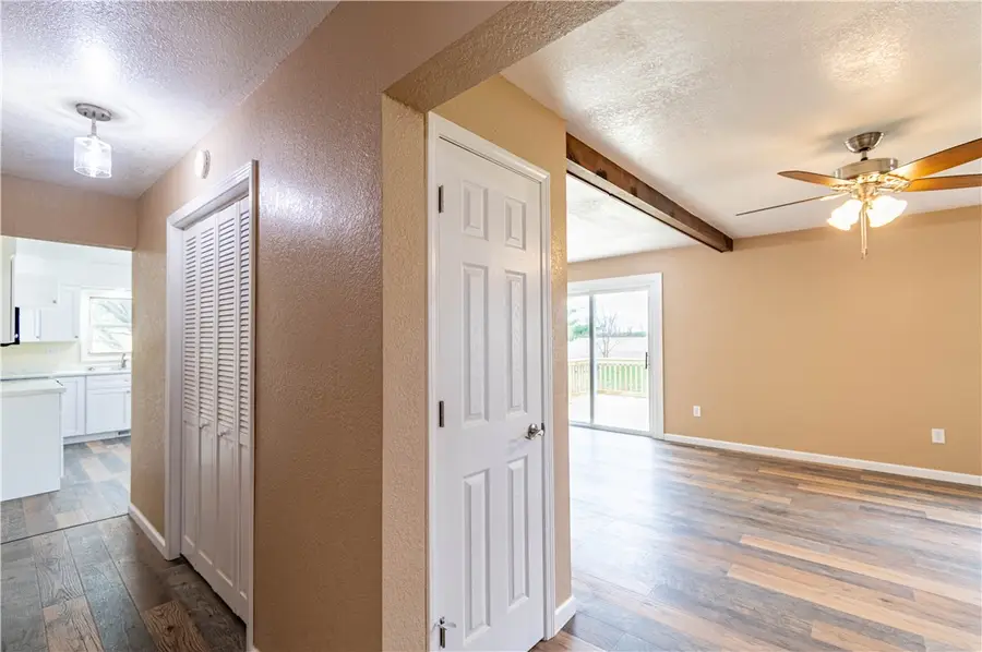 1189 Country Club Road, Sullivan, IL 61951 - #3