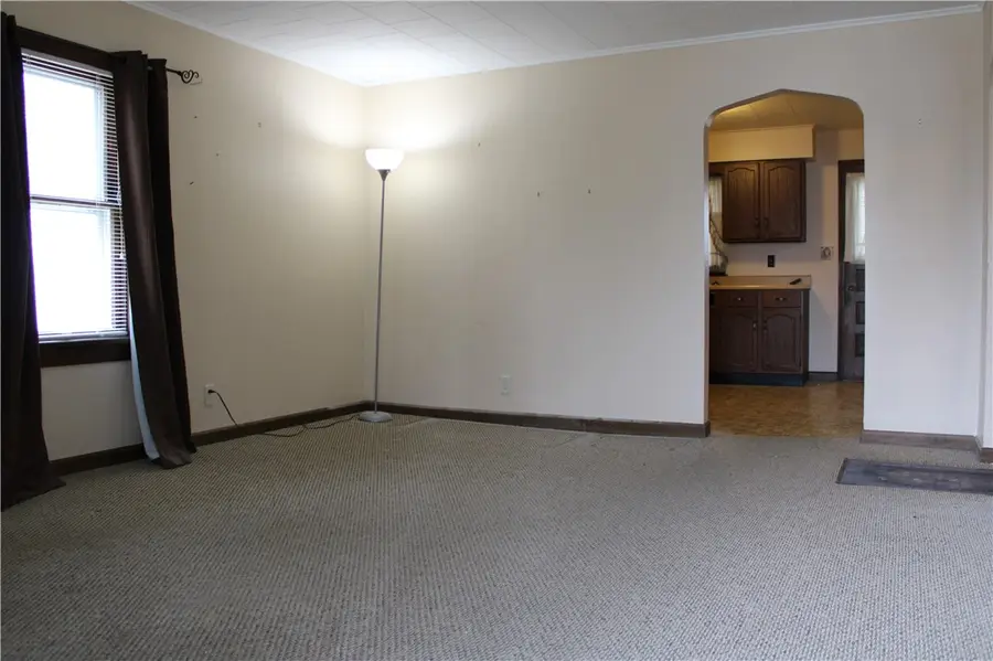 610 W South 9th Street, Shelbyville, IL 62565 - #2