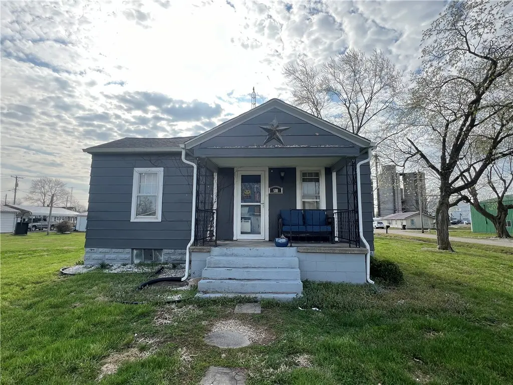 500 Hickory Street, Edgewood, IL 62426 - #1