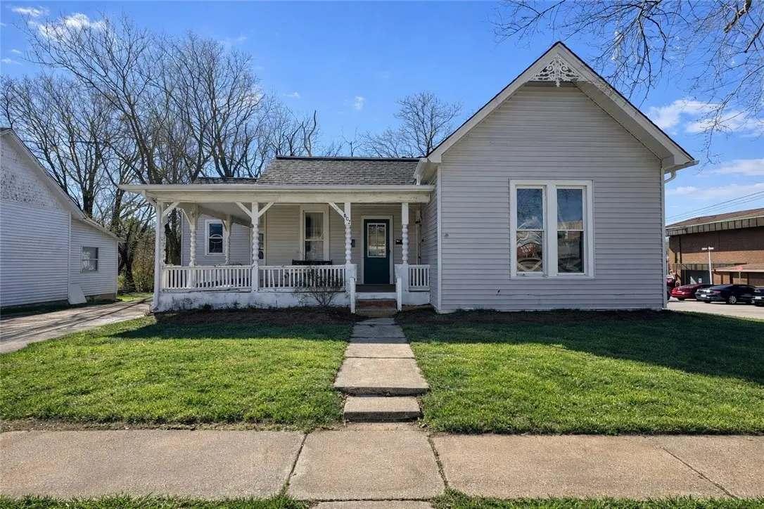 802 Van Buren Avenue, Charleston, IL 61920 - #1