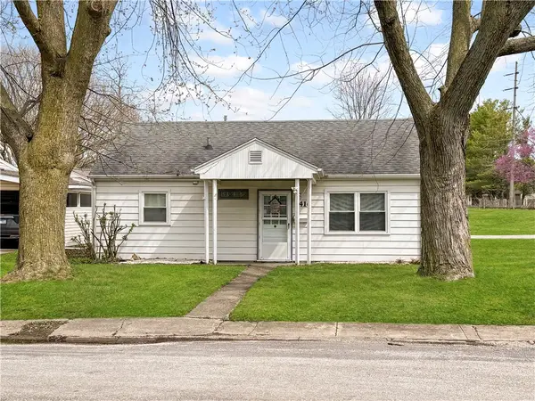 1416 S Lawn Drive, Mattoon, IL 61938