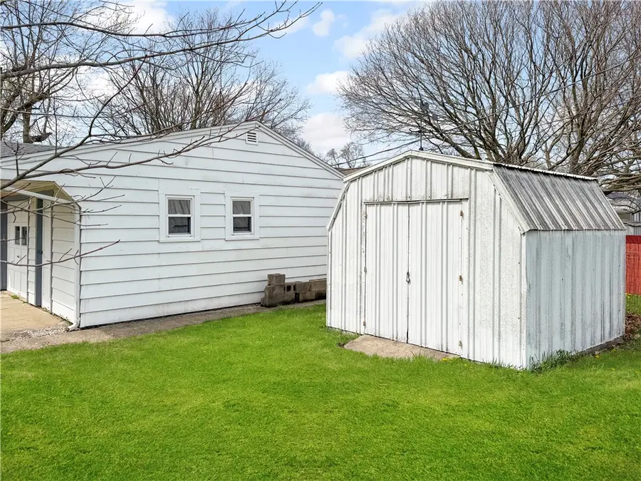 1416 S Lawn Drive, Mattoon, IL 61938 - #2