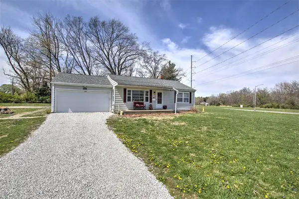 3458 E Oakwood Avenue, Decatur, IL 62521