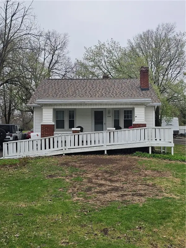 345 S Wyckles Road, Decatur, IL 62522