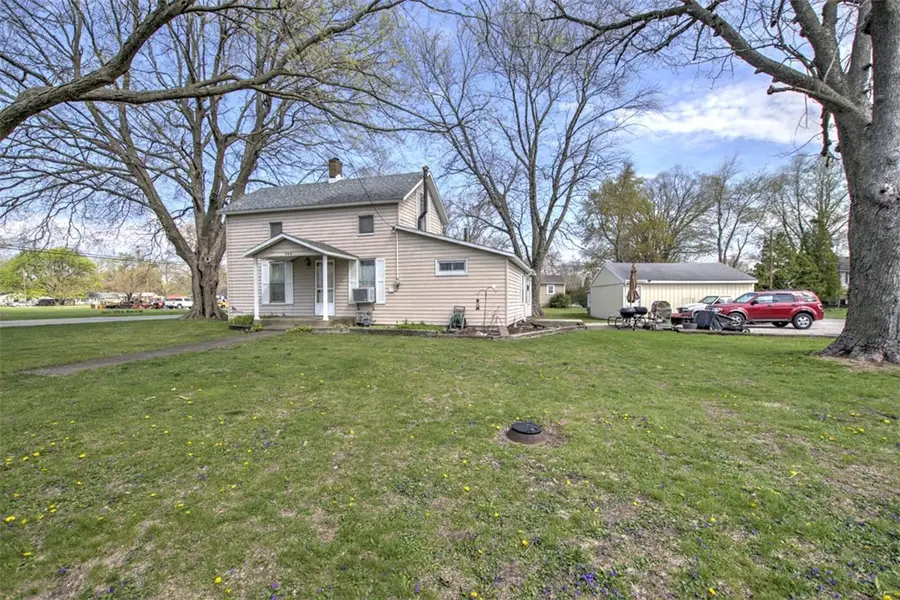 286 Fremont Street, Bement, IL 61813 - #3