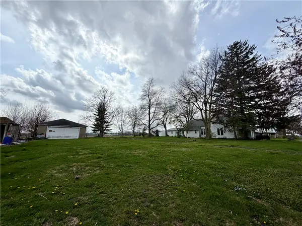 610 Green Street, Newman, IL 61942