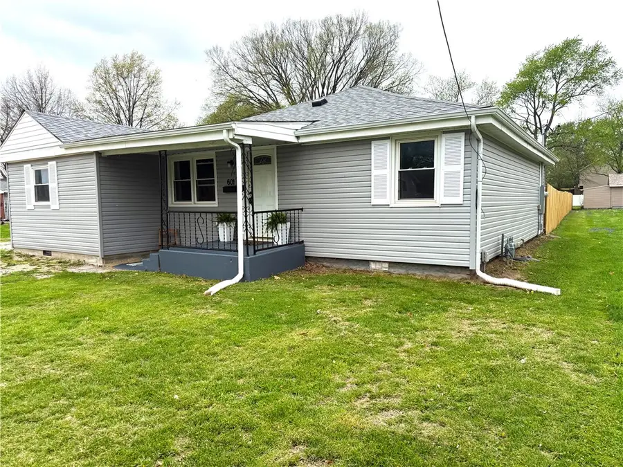 601 Wilson Street, Pana, IL 62557 - #3