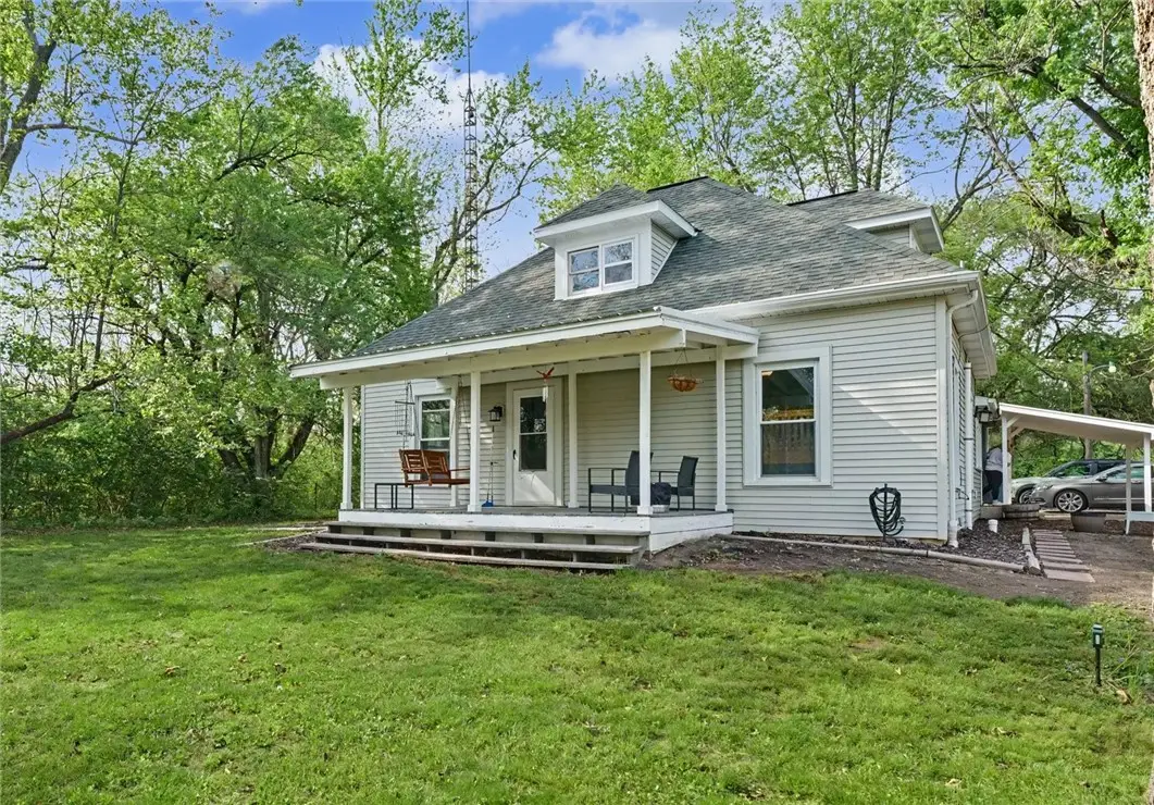 19511 Arrowhead Road, Charleston, IL 61920 - #1