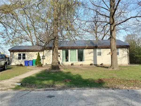 120 East Court Drive, Decatur, IL 62526