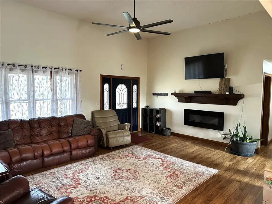 39 Beyers Lake Estate, Pana, IL 62557 - #2