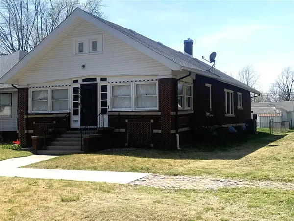 505 S Locust Street, Pana, IL 62557